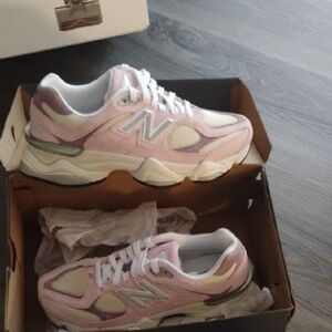 New Balance Women's Pink and Cream Sneakers